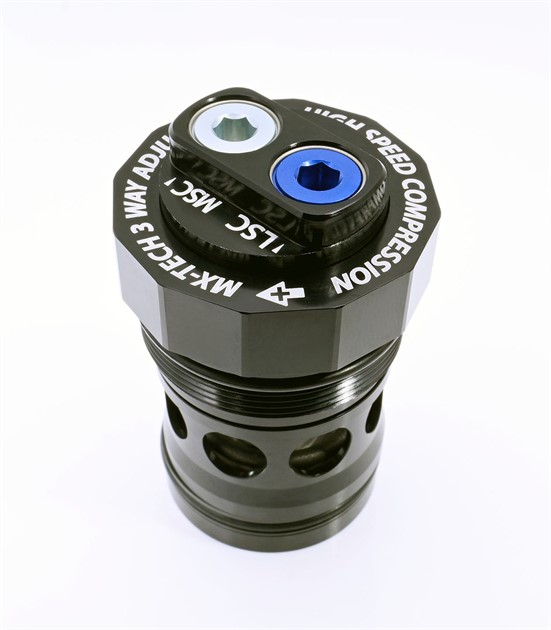 MX01ERCA-0012.jpg 